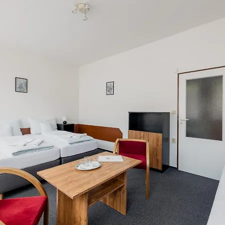 Hotel Dobruska * Dobruška