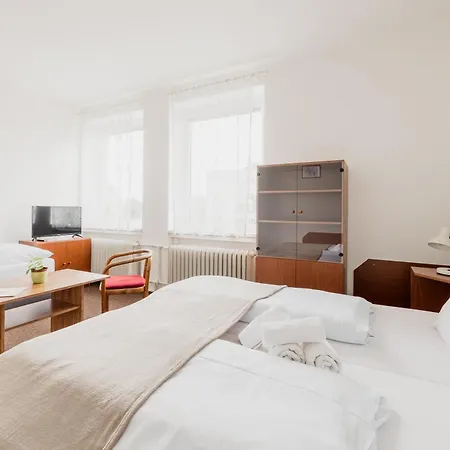 Hotel Dobruska Dobruska
