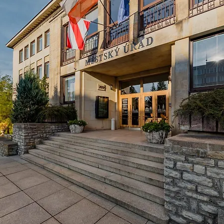 Hotel Dobruska Hotel *
