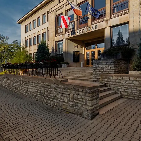 Hotel Dobruska Hotel