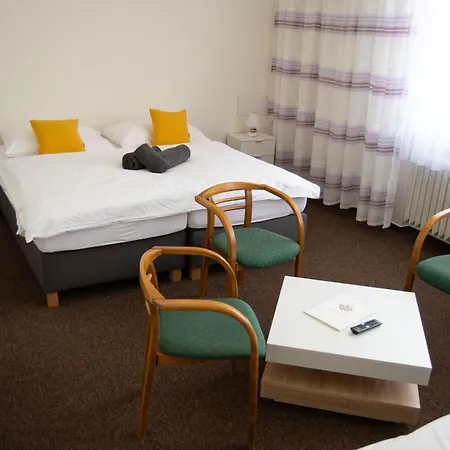 hotel Dobruška Hotel *