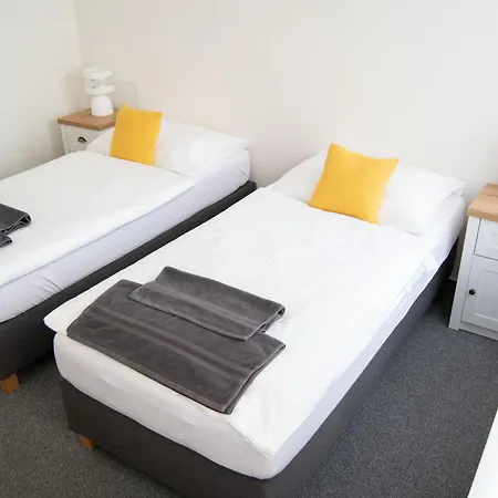 Hotel Dobruska 호텔