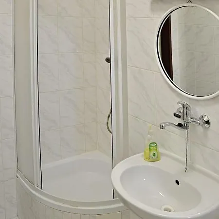 호텔 Hotel Dobruska *